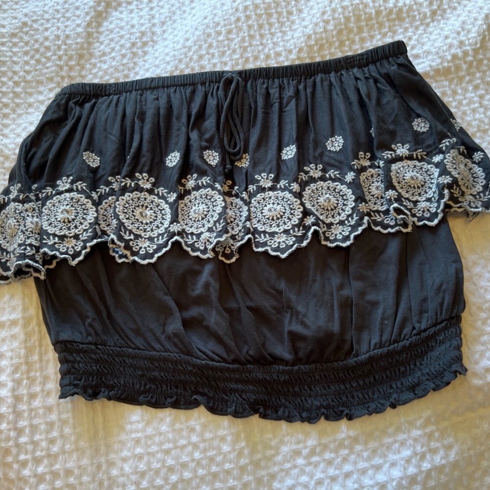 American Eagle navy tube, top with white details